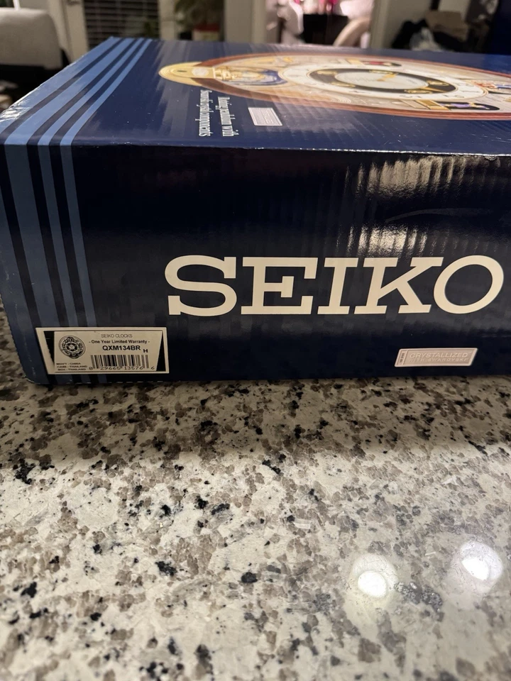 2005 Seiko Melodies In Motion Musical Wall Clock 8 Beatles Songs QXM134BRH (NEW) - Image 2 of 4