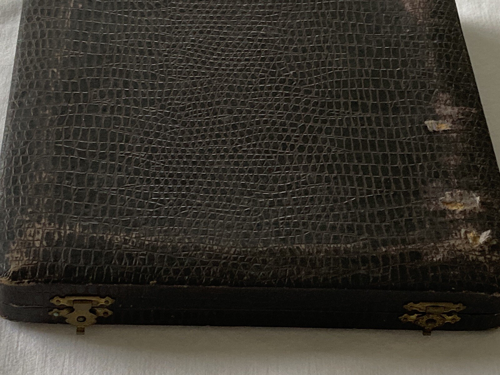 ANTIQUE SILVER EPNS BUTTER KNIFE SET AND PASTRY FORK SET IN ORIGINAL