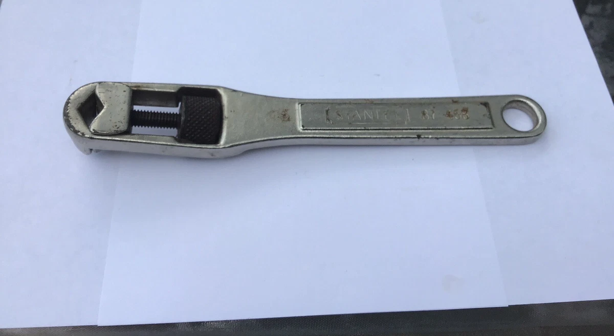 Stanley locking adjustable wrench deals