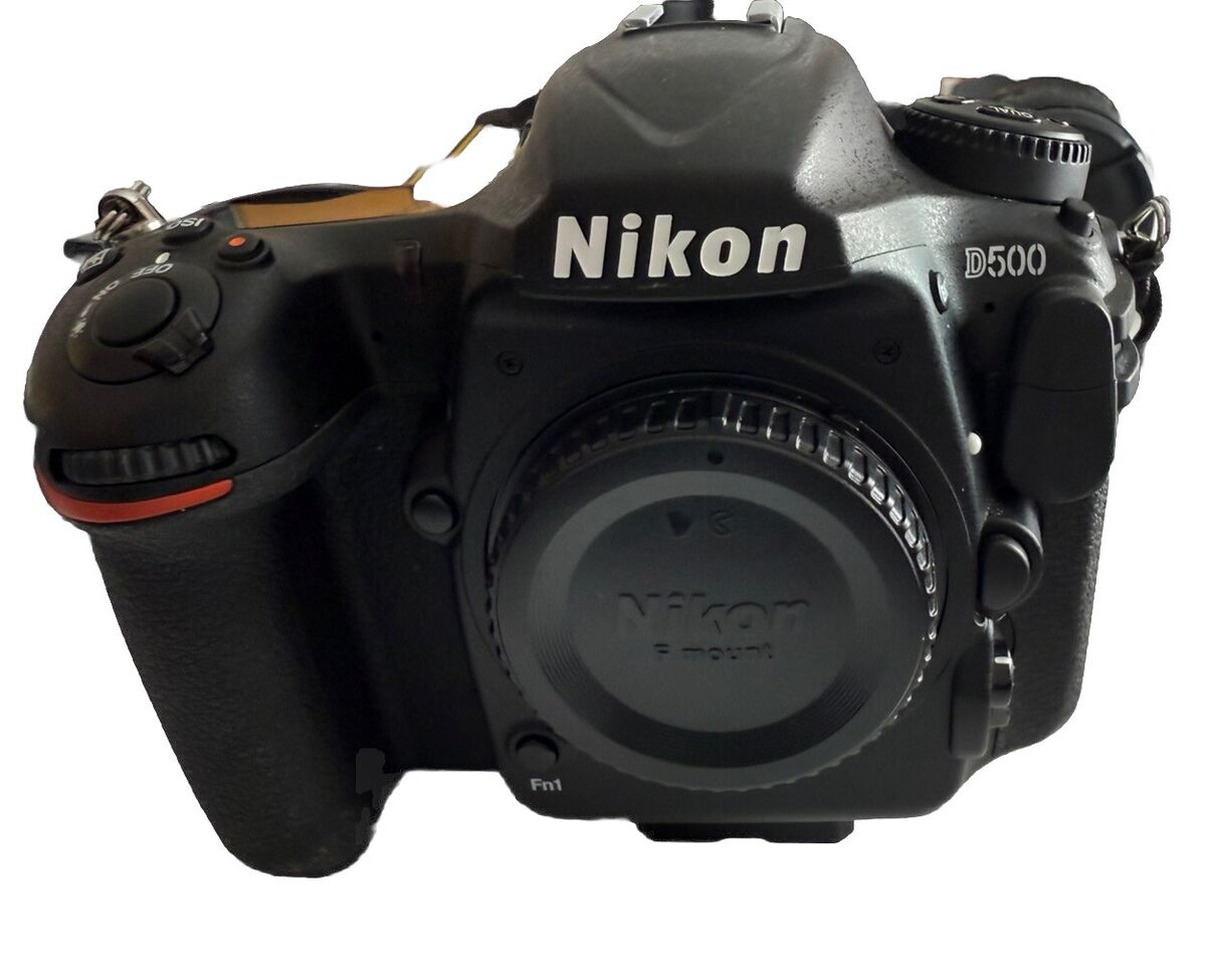 Nikon D500 20.9MP Digital SLR Camera - Black (Kit w/ 16-80 Nikon D500 20.9MP Digital SLR Camera - Black (Kit w/ 16-80