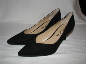 unisa shoes