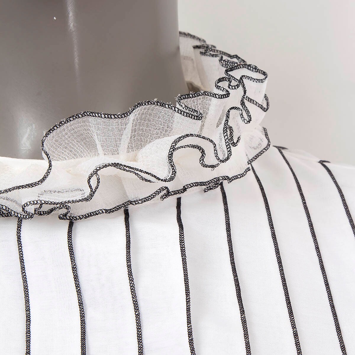 67737 auth CHANEL white & black cotton 2017 17S STRIPED Blouse
