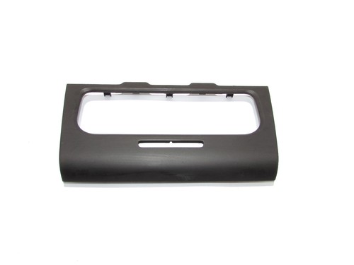 VW Golf VI Klimabedienteil Abdeckung CLIMATE CONTROL SURROUND TRIM 5K0858071M