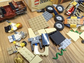 Lego Pharaoh's Quest 7325 Cursed Cobra Statue Mummy Mummy Egypt Vintage Classic