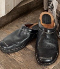Born BOC Black Leather Mule Clog Slip On Shoes Size 10 Horse Imprinted Soles