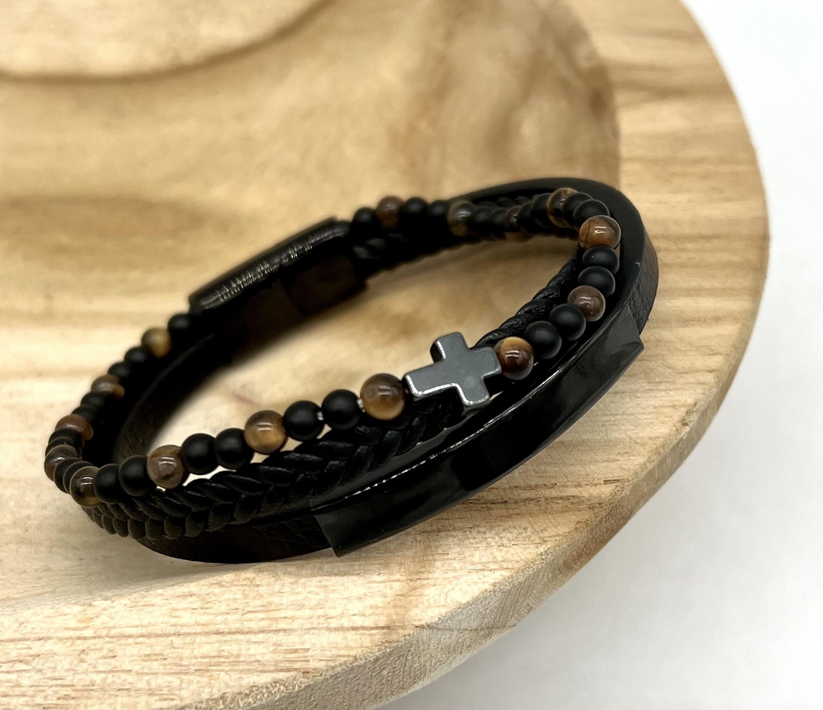 Bracelet en cuir noir tressé oeil de tigre onyx perles 4mm fermoir acier