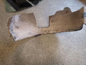 VW TRANSPORTER V T5 Furgon Innenkotflügel vorne links 2.50 Diesel 2006 33977787