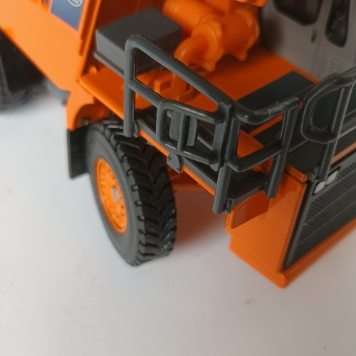 Hitachi EH700 Dumper benne - ERTL Usa 15708 - Imagen 15 de 16