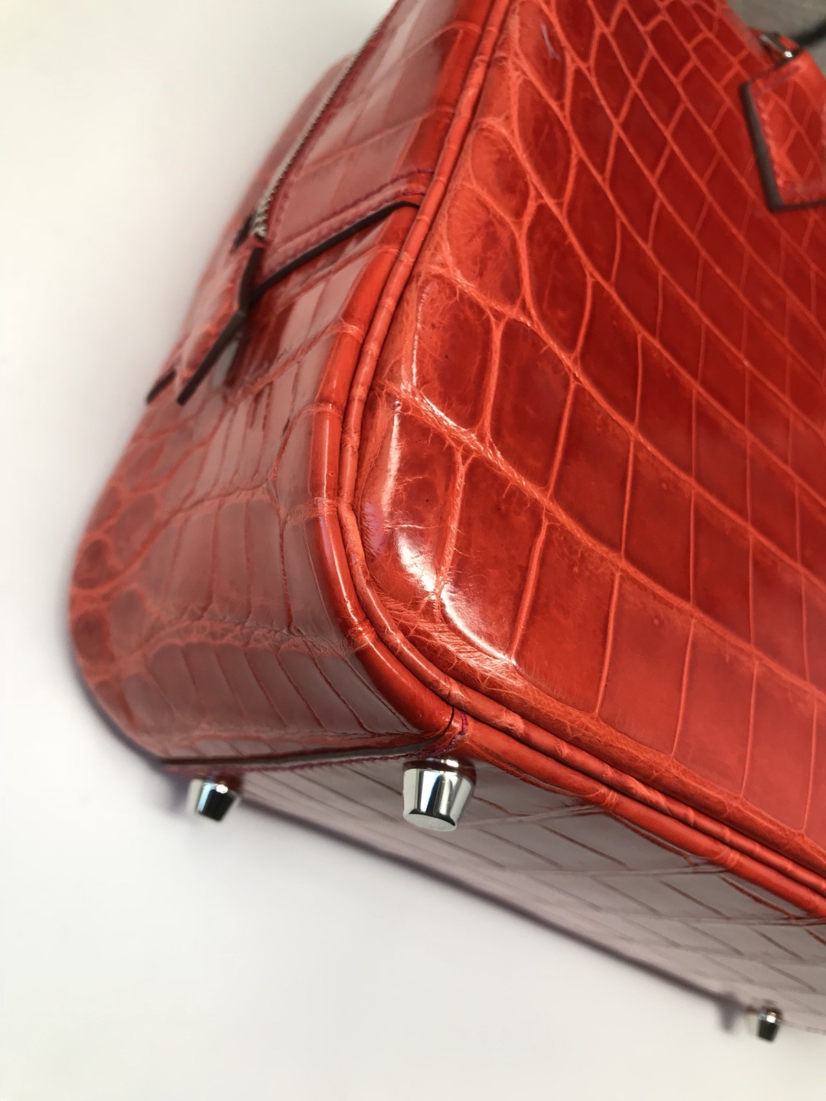 Pre-owned 100 percent Authentic Hermes Plume 28 D5 Geranium Crocodile Year Stamp P image 4