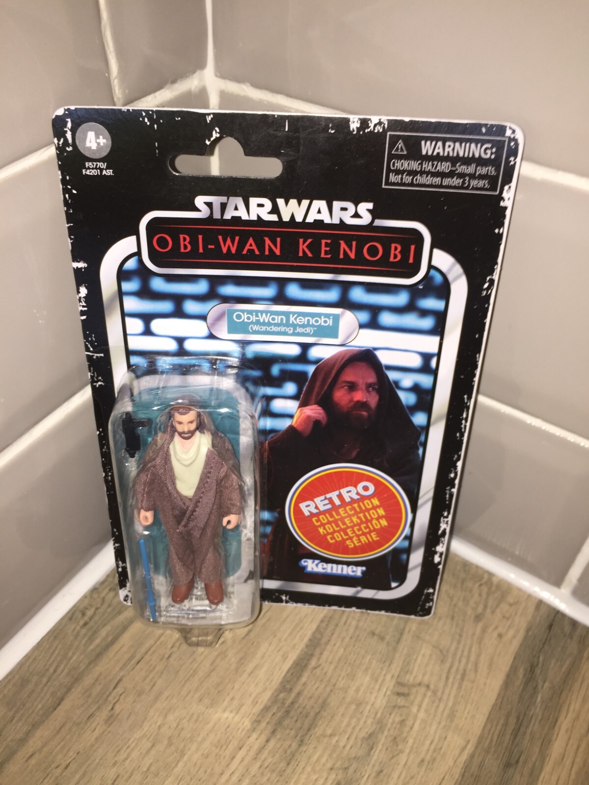 Star Wars Retro Collection Obi-Wan Kenobi (Wandering Jedi) 3.75"" Action Figure