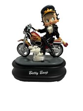 Rara Betty Boop seduta in moto, carillon che suona "King Of The Road" nuova