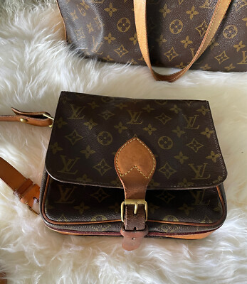 LOUIS VUITTON Authentic Women's Monogram Shoulder Bag