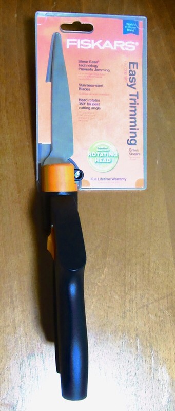 NEW-Fiskars Easy Trimming Grass Shears With Rotating Head