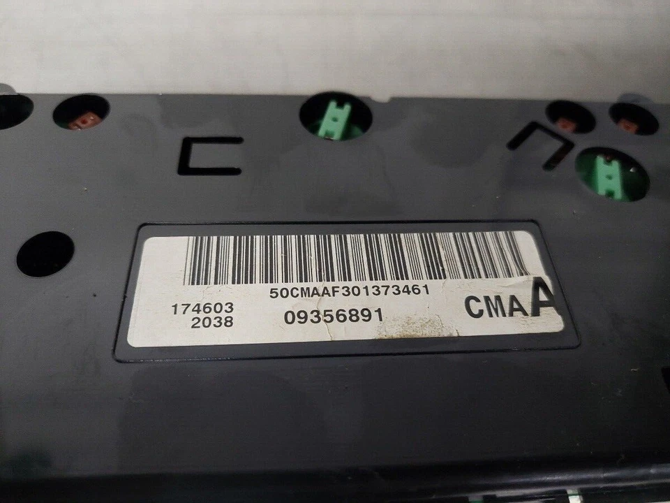 Chevrolet Malibu 2000 cuadro de instrumentos velocímetro Foto 3 de 4