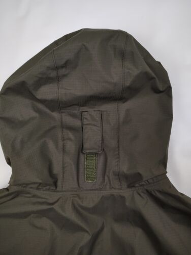 NWT REI Jacket M Rainier Long Line Gorpcore Rain Coat Hooded Peak 2.5L Dark Army - Picture 12 of 14
