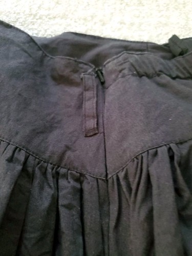 The Children's Place Size 14 Girl's Zip Back Black Floral Crinoline Skater Skirt - Picture 8 of 11