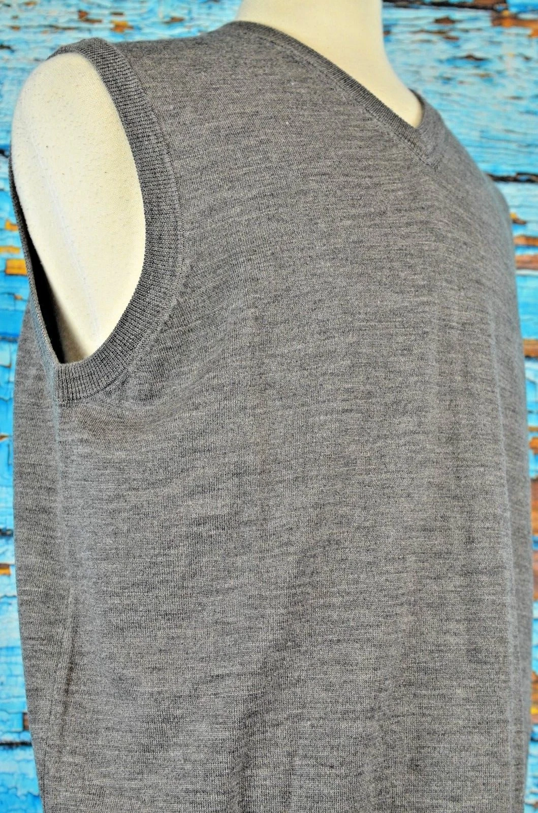 Alan Flusser Men's Vest Size XL Merino Wool Golf Outdoors NEW V-Neck Gray Warm