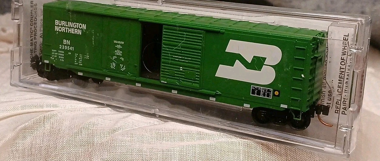 Picture 2 of 9
