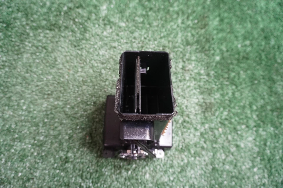 Dodge Caravan 2015 2016 2017 tablero central control de aire acondicionado ventilación OEM 55111240AJ Foto 4 de 4