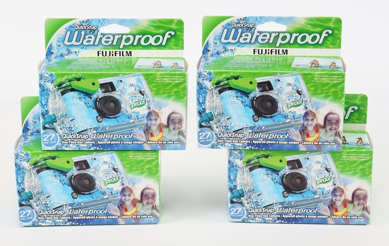 Lot of (4) Fujifilm QuickSnap Waterproof 35mm Film Cameras - Expired Film