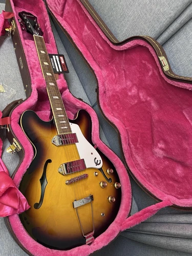 Epiphone Casino, Includes Gator Hard Case