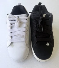 1 - pair DC Shoes Court GRAFFIK Mens 9.5 Skateboard X-Ray Black & White