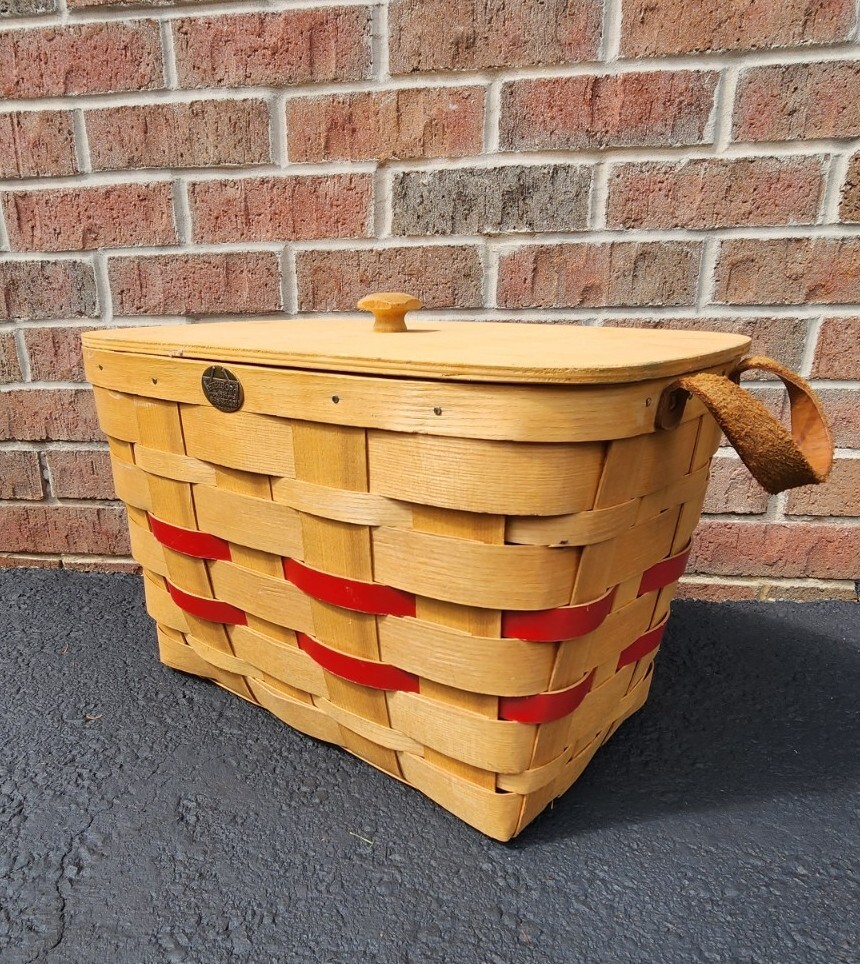 Peterboro Basket Company Picnic Storage 17x11x10 Red Accents Lid