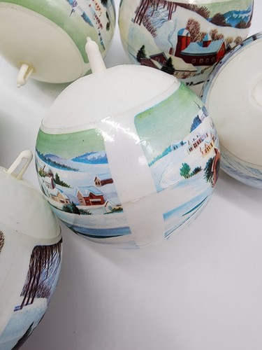 Vintage Plastic Unbreakable Set Of 6 Scenic Sleigh Winter Christmas Ornament Lot - Picture 4 of 9