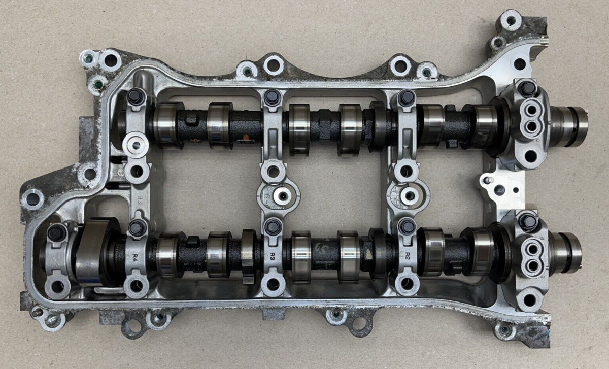 06-18 LEXUS IS250 IS350 CAMSHAFT HOUSING RIGHT PASSENGER SIDE RH OEM 11103-31012