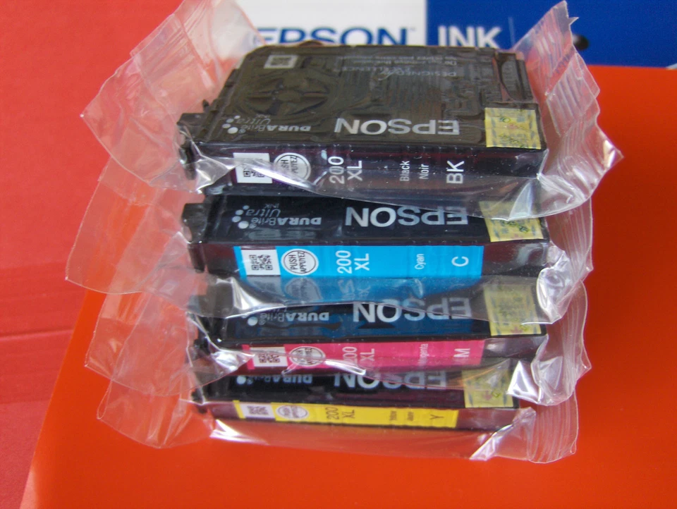 Juego de tintas originales Epson 200 200XL 2020 XP200, XP300, XP310, XP400 ALL XLs Foto 2 de 3