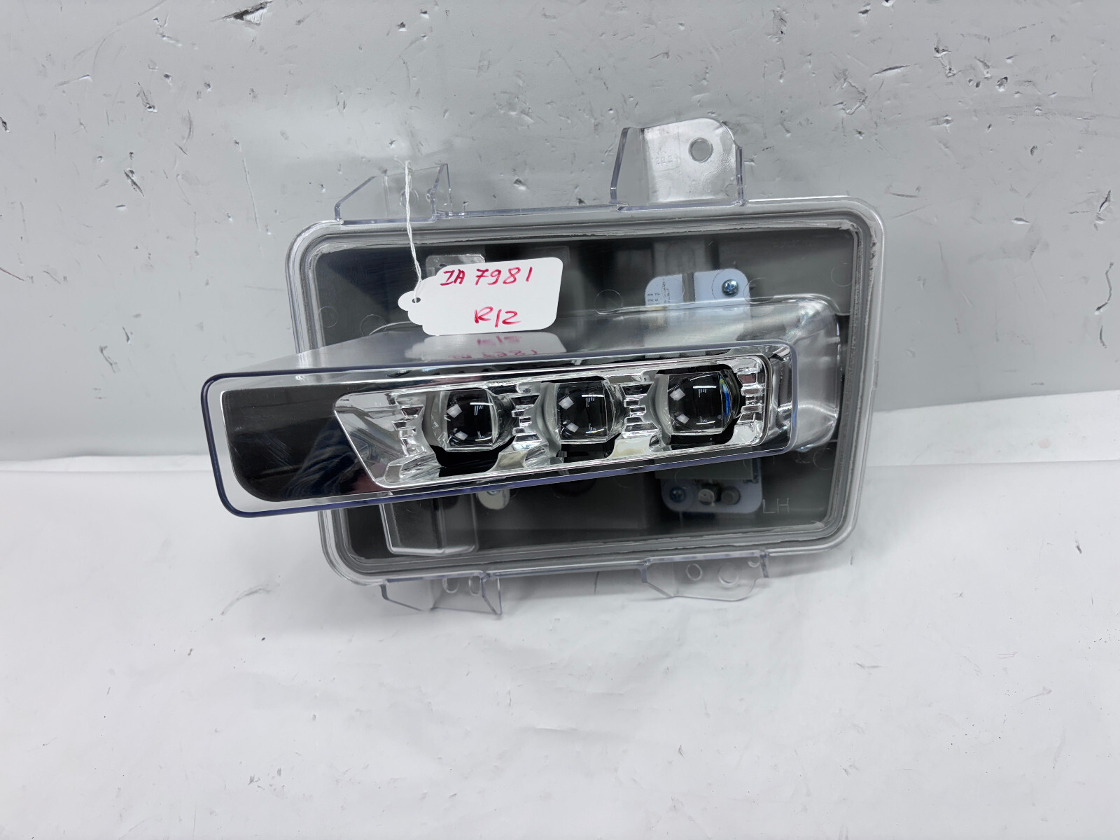 2015 2016 2017 Ford Expedition LED Front Left OEM Fog Light FL1415A255AF