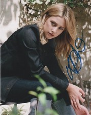 Lili Reinhart Riverdale Autographed Signed 8x10 Photo COA #BB20
