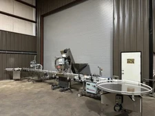 Complete 5 Valve Piston Bottle Filling Line, Filler Capper, Labeler, Conveyors