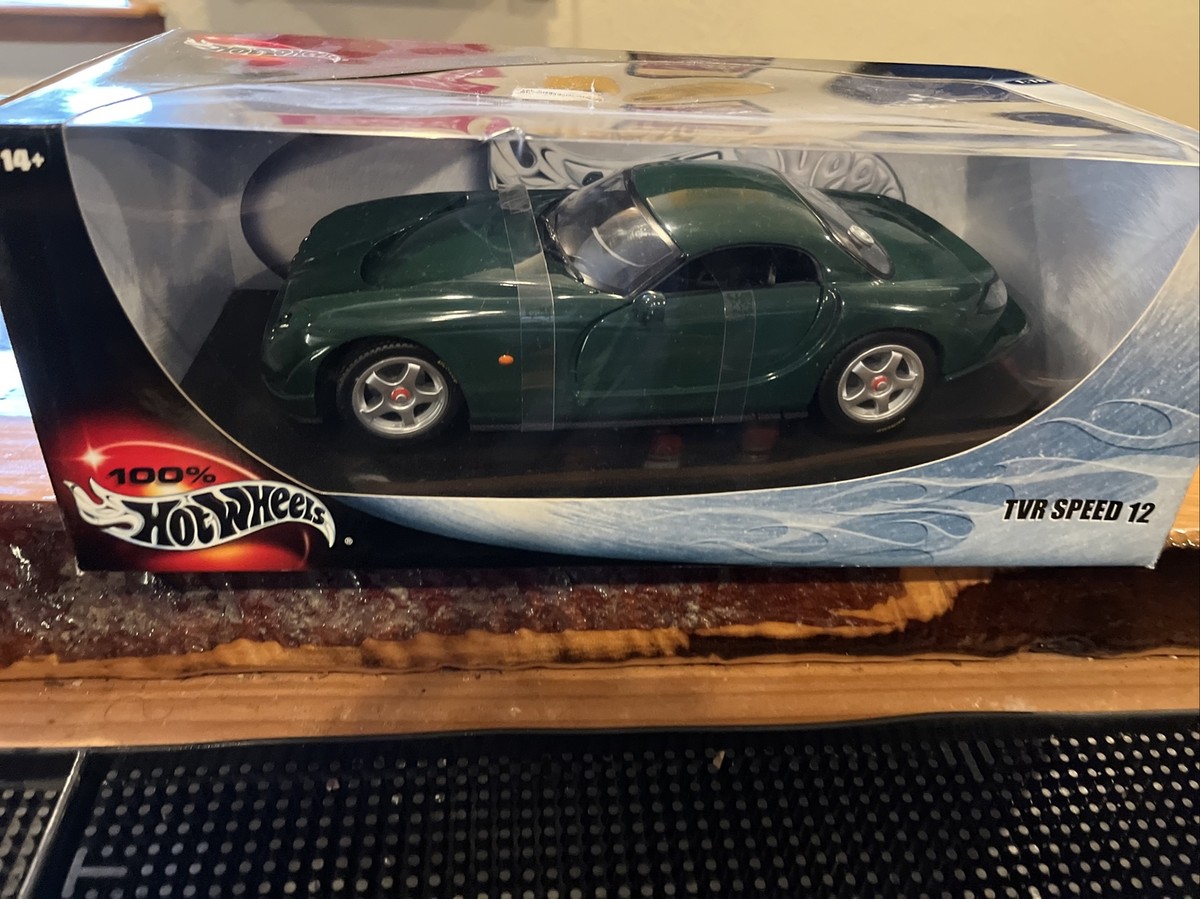 ミニカー 104-021 Cult 1/18 TVR Griffith green ミニカー 104-021 Cult 1/18 TVR Griffith green ミニカー 104-021