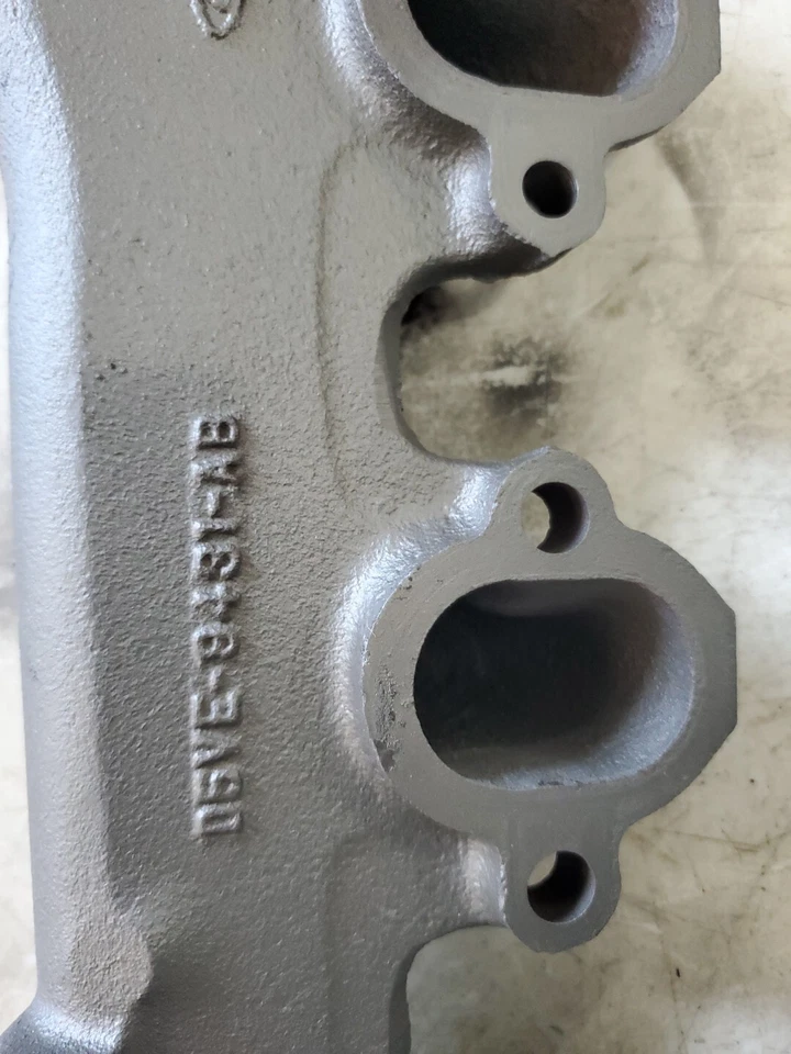 Coletor de escape usado OEM D5VE-9431-AB 1975-78 Lincoln Mark V 460 V8 LH - Imagem 2 de 4