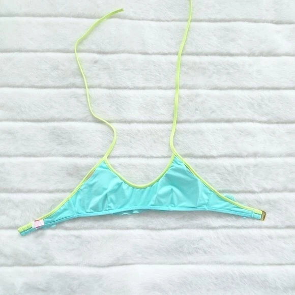 Top de biquíni Victoria's Secret verde perfeito tamanho XS 2014 - Imagem 3 de 4