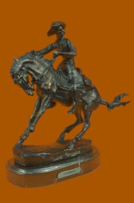 Frederic Remington Bronze Cowboy Reitet Buckendes Pferd Statue Mit Marmorbasis