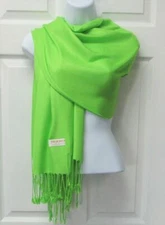 Women Green Silk Pashmina Blend Stole Wrap Scarf w/fringes.  Size 78" X 28".