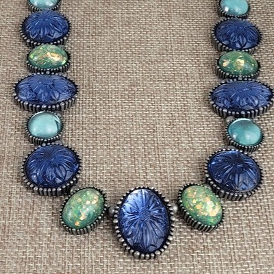 Vintage Blue Green Molded Lucite Confetti Stones Iridescent Necklace Nina Ricci