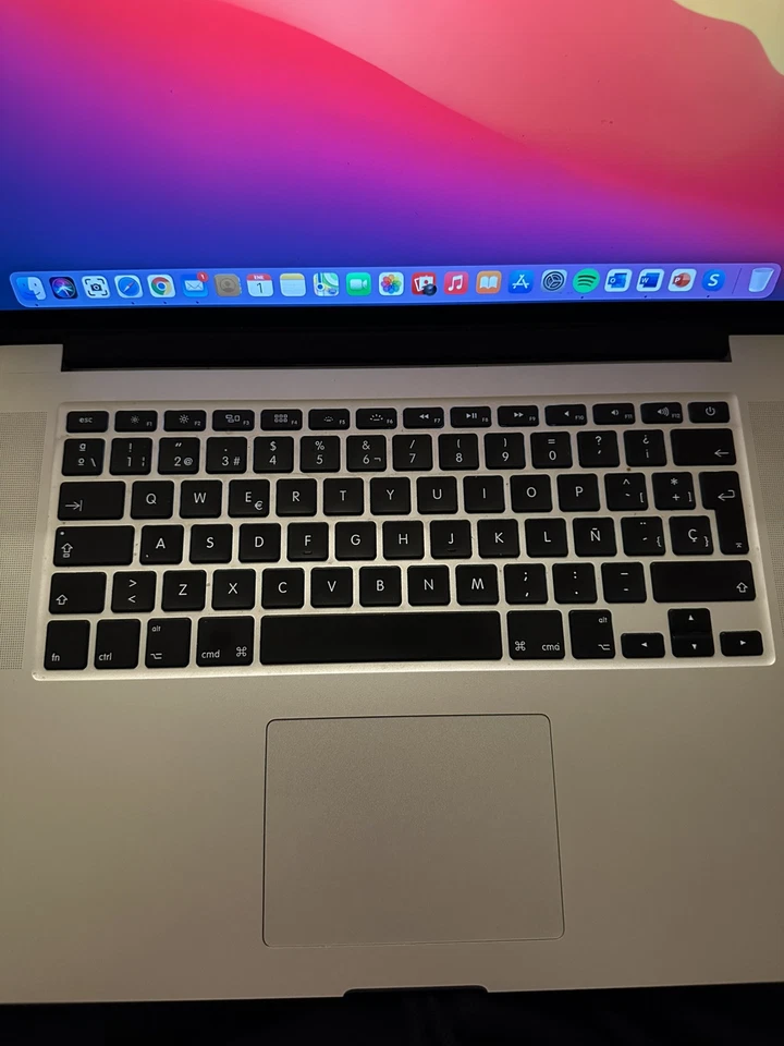 Apple MacBook Pro 15" 2013 · i7 · 8GB · 256GB, foto 4 de 5