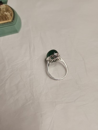 Anello Kelly in resina verde cabina cocktail tono argento misura circa 8-8,5 - Foto 5 di 9