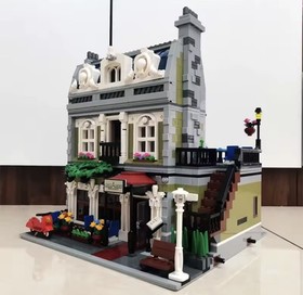 Replica 10243 PARISIAN RESTAURANT NEW 