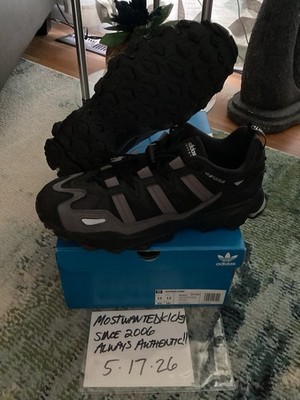 DS 2022 Adidas Hyperturf Adventure Outdoor Core Black Trace Grey Men s Sz 11