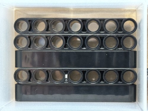 LEGO Parts - Black Technic, Liftarm Thick 1 x 7 - No 32524 - QTY 5