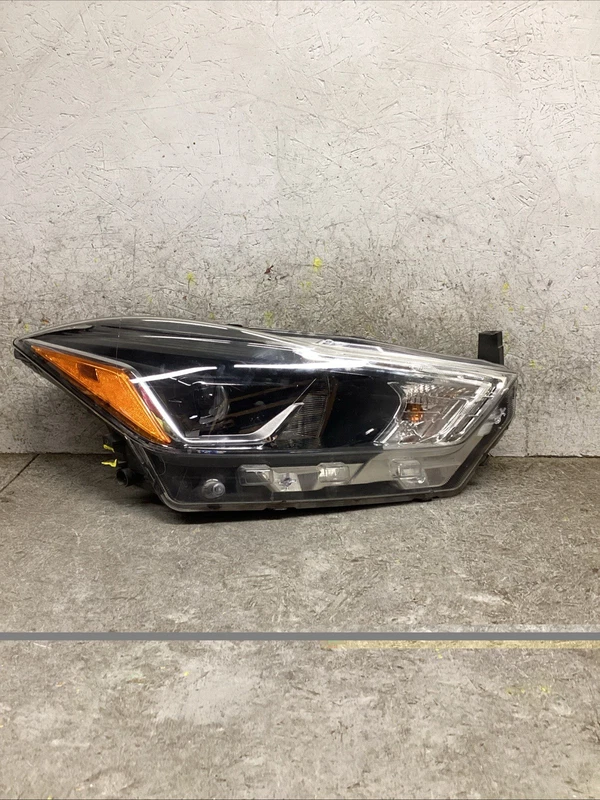 2018-2020 Nissan Kicks RH RIGHT Passenger Side LED OEM