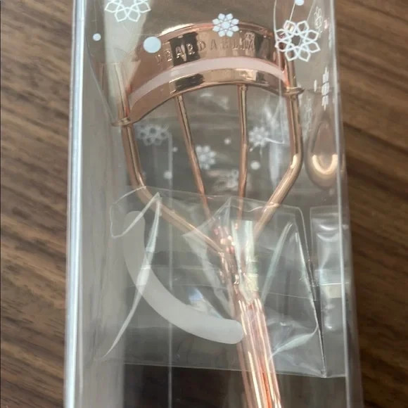 Dear Dahlia Rose Gold Lash Curler