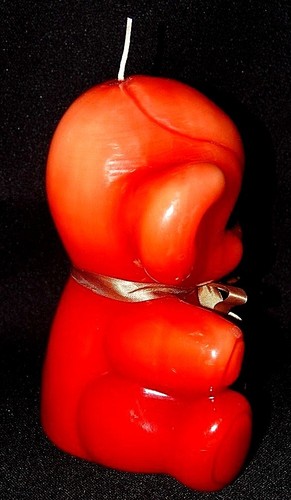 Vela de oso de peluche marrón canela 7" de alto  - Imagen 6 de 7