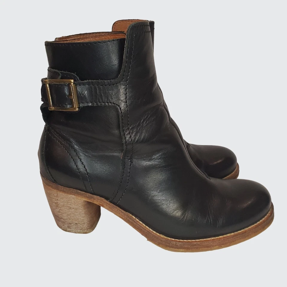 Bota para mujer Hudson de cuero negro con hebilla lateral talla 37 (EE. UU. 6,5) Foto 3 de 4