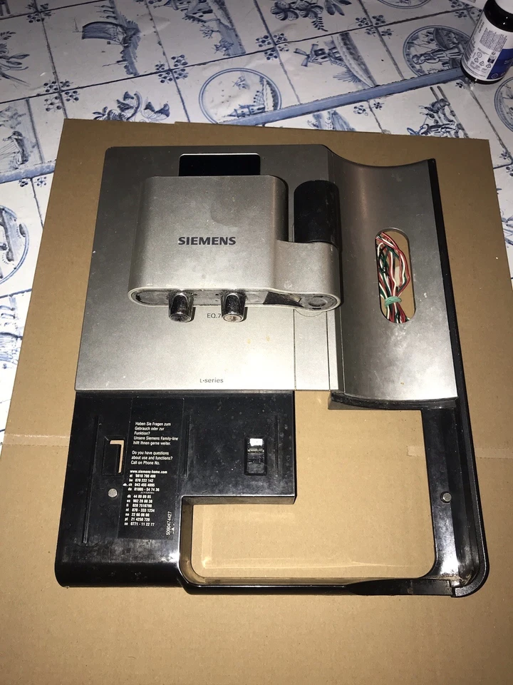 Siemens EQ7 L Series Kaffeevollautomat Frontabdeckung mit Elektronik