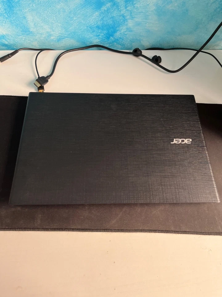 Computer portatile ACER Aspire E5, SSD 256 GB, 8GB RAM - Immagine 4 di 4